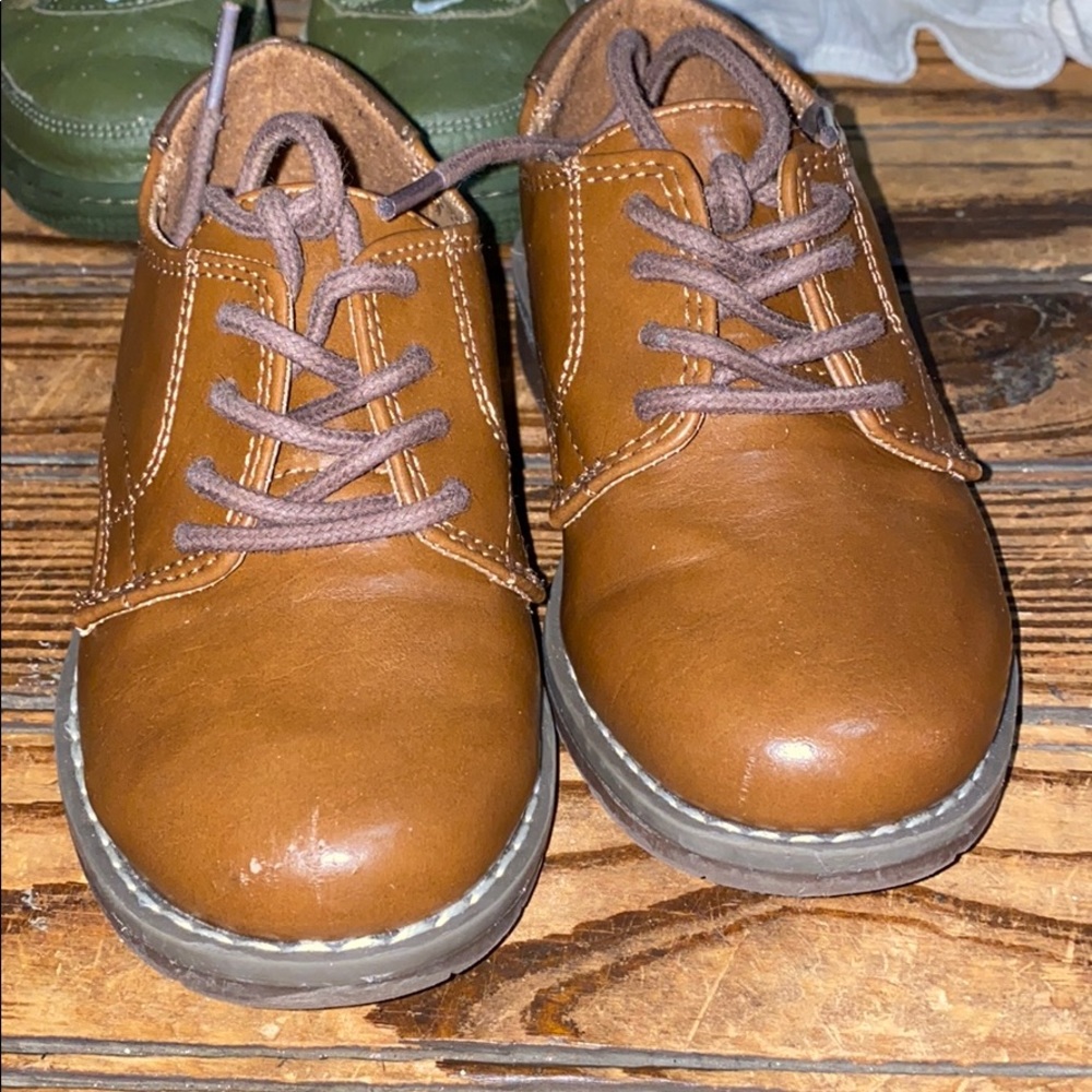 Toddler dress shoes